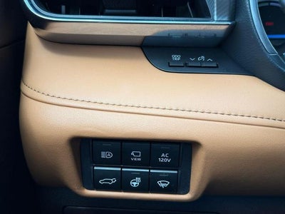 2022 Toyota Highlander Hybrid Platinum AWD (Natl)