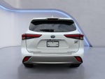 2022 Toyota Highlander Hybrid Platinum AWD (Natl)