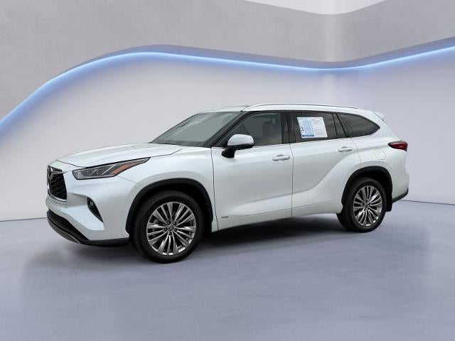 2022 Toyota Highlander Hybrid Platinum AWD (Natl)