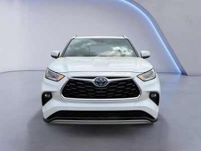 2022 Toyota Highlander Hybrid Platinum AWD (Natl)
