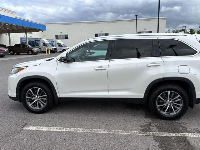 2019 Toyota Highlander XLE V6 AWD (Natl)