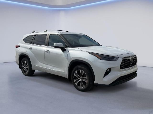 2023 Toyota Highlander XLE AWD (Natl)