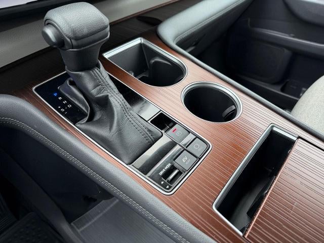 2021 Toyota Sienna LE FWD 8-Passenger (Natl)