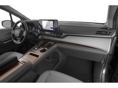 2021 Toyota Sienna LE FWD 8-Passenger (Natl)