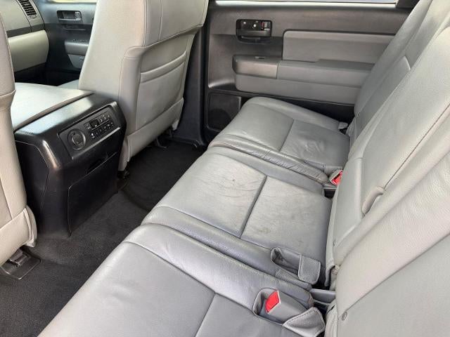 2013 Toyota Sequoia RWD 5.7L SR5 (Natl)