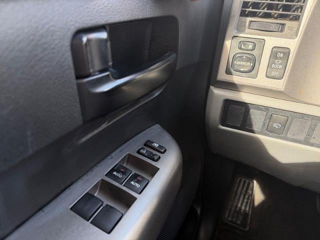 2013 Toyota Sequoia RWD 5.7L SR5 (Natl)