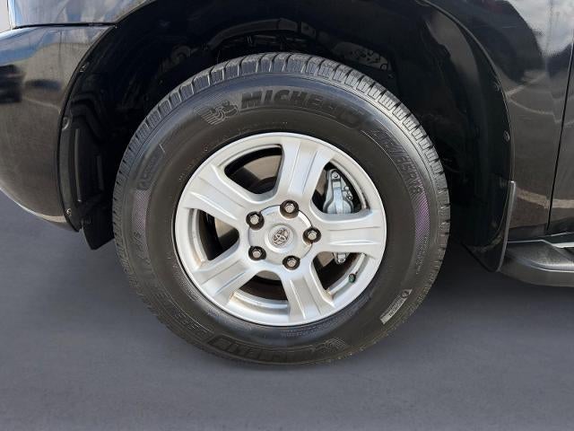 2013 Toyota Sequoia RWD 5.7L SR5 (Natl)