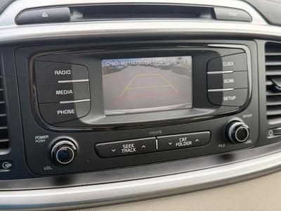 2016 Kia Sorento FWD 4dr 3.3L LX
