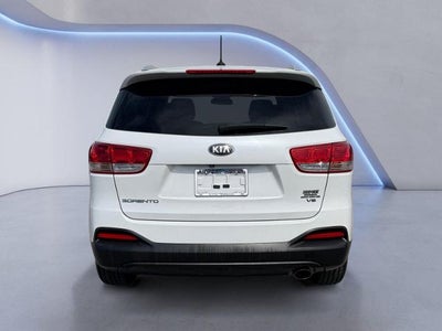 2016 Kia Sorento FWD 4dr 3.3L LX