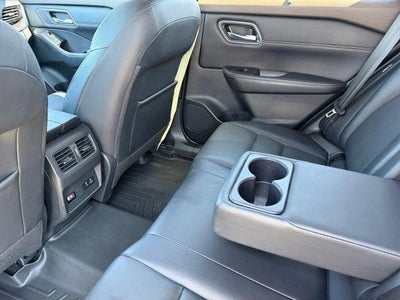 2021 Nissan Rogue AWD SL