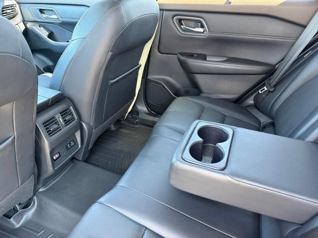 2021 Nissan Rogue AWD SL