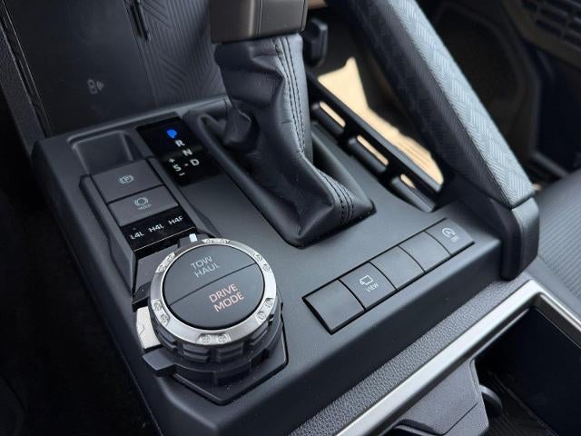 2026 Toyota 4Runner Limited 4WD (Natl)