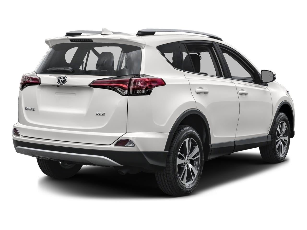 2018 Toyota RAV4 XLE FWD (GS)