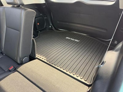 2017 Toyota RAV4 Limited FWD (Natl)