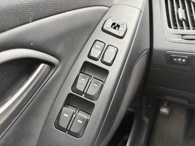 2015 Hyundai TUCSON FWD 4dr Limited