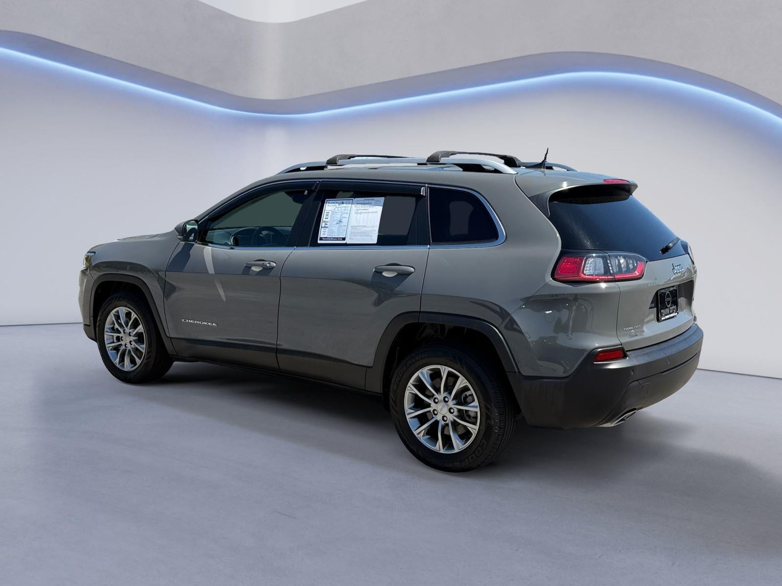 2021 Jeep Cherokee Latitude Lux