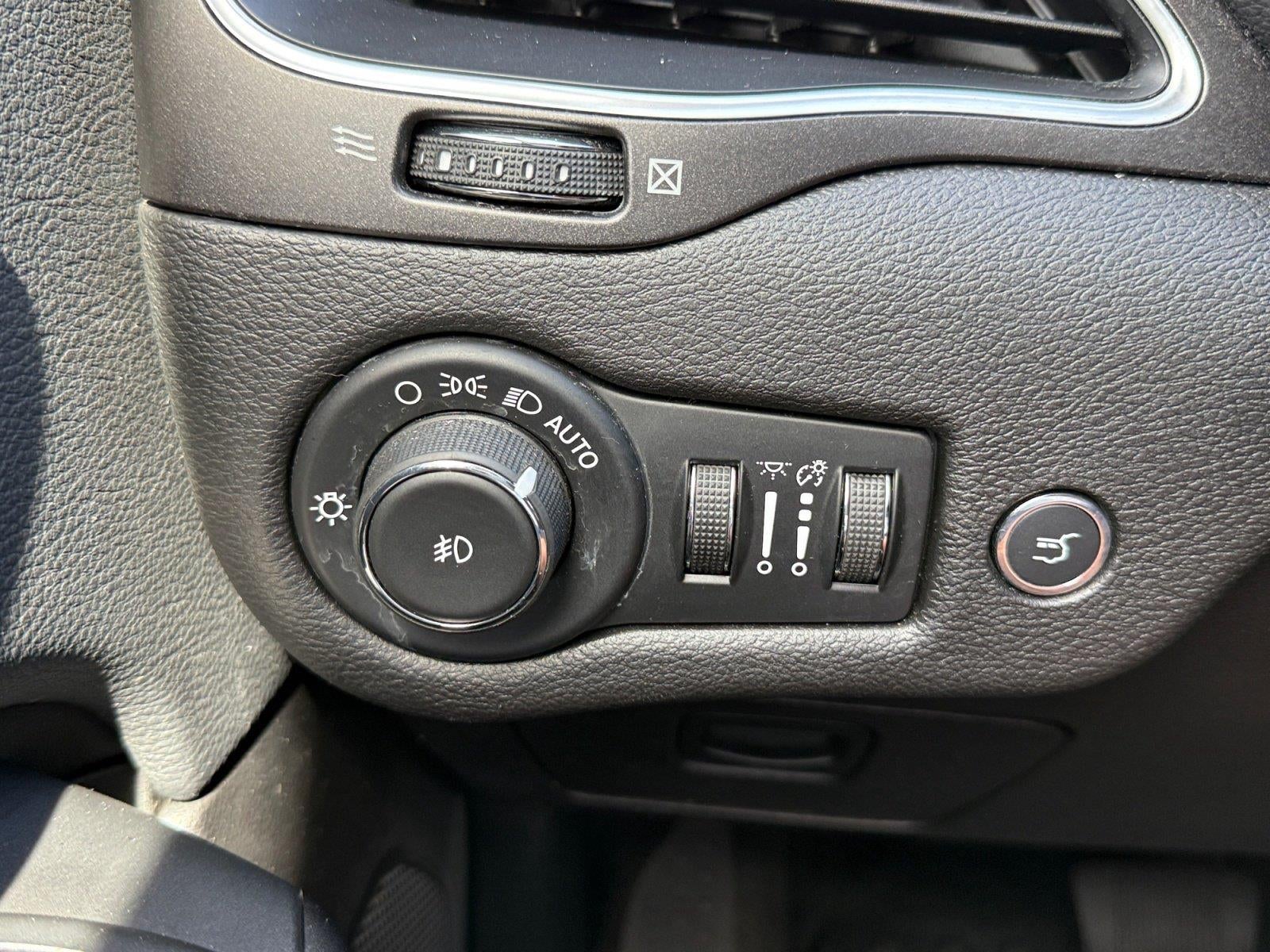 2019 Jeep CHEROKEE TRLHWK