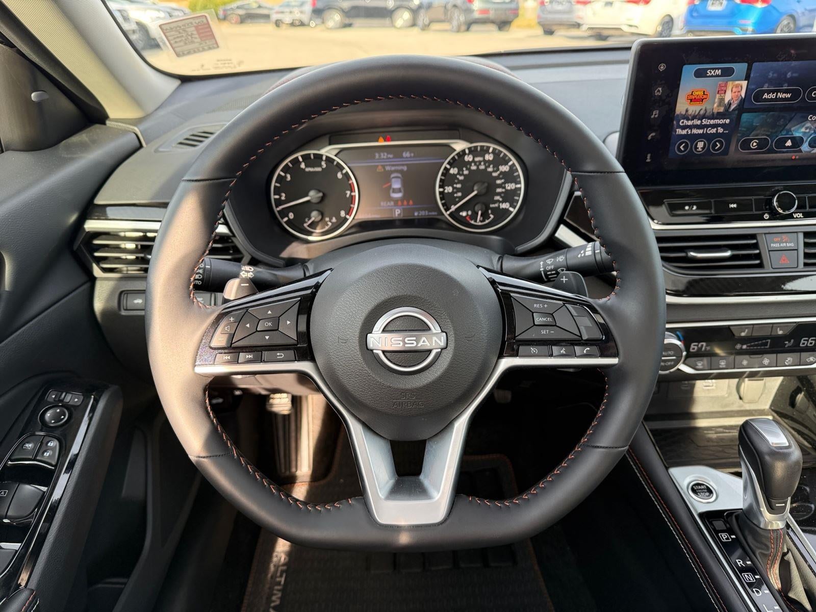 2025 Nissan Altima SR