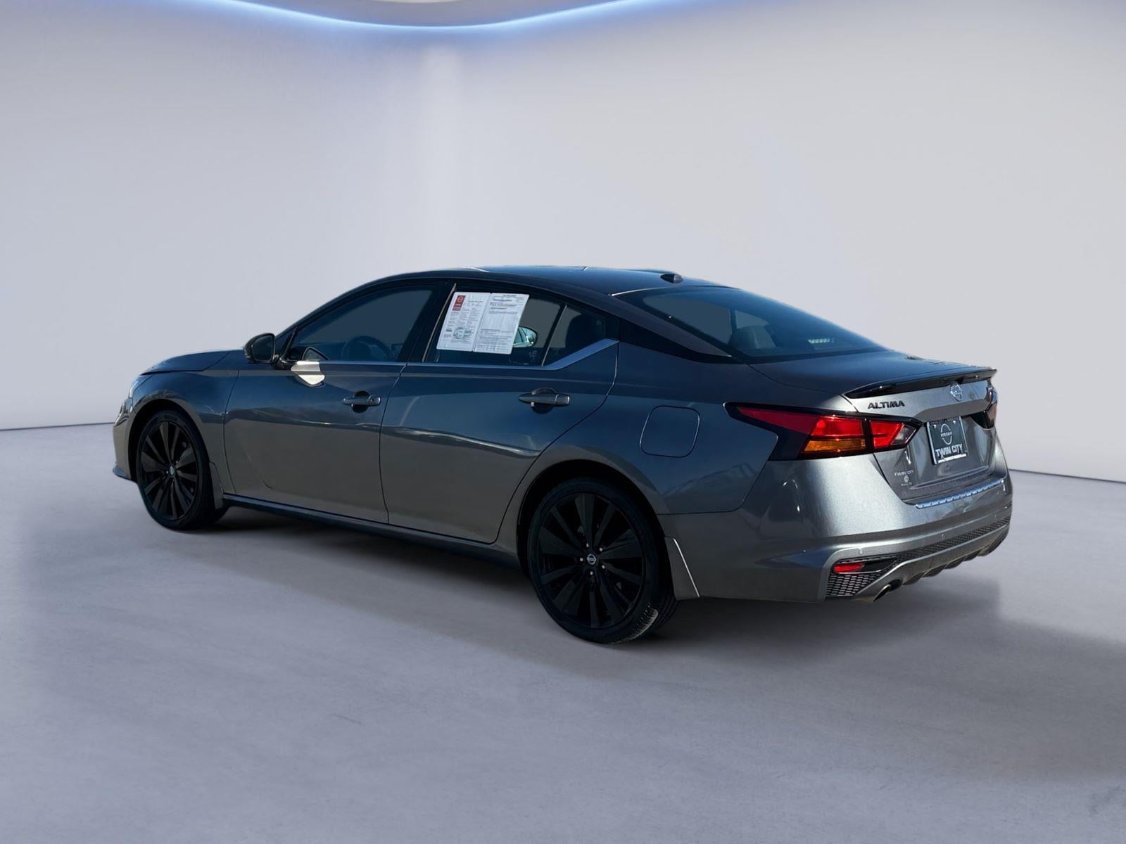 2022 Nissan Altima 2.5 SR