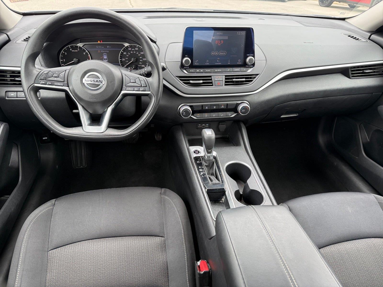 2022 Nissan Altima 2.5 SV