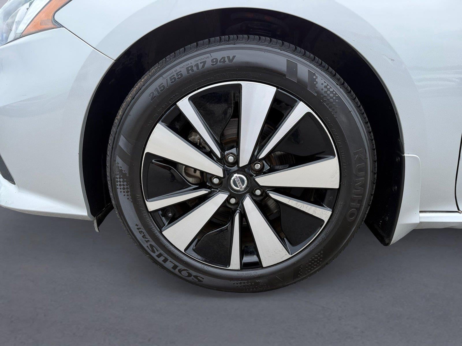 2022 Nissan Altima 2.5 SV