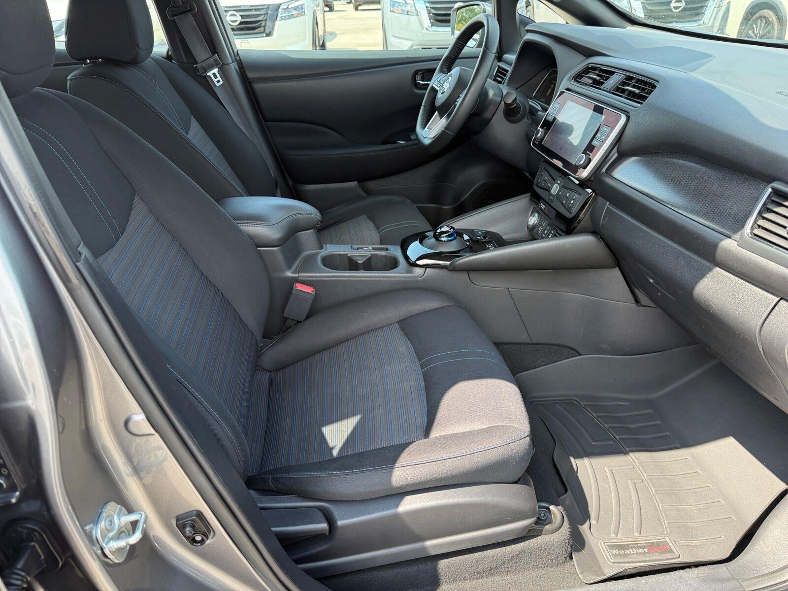 2022 Nissan Leaf SV PLUS