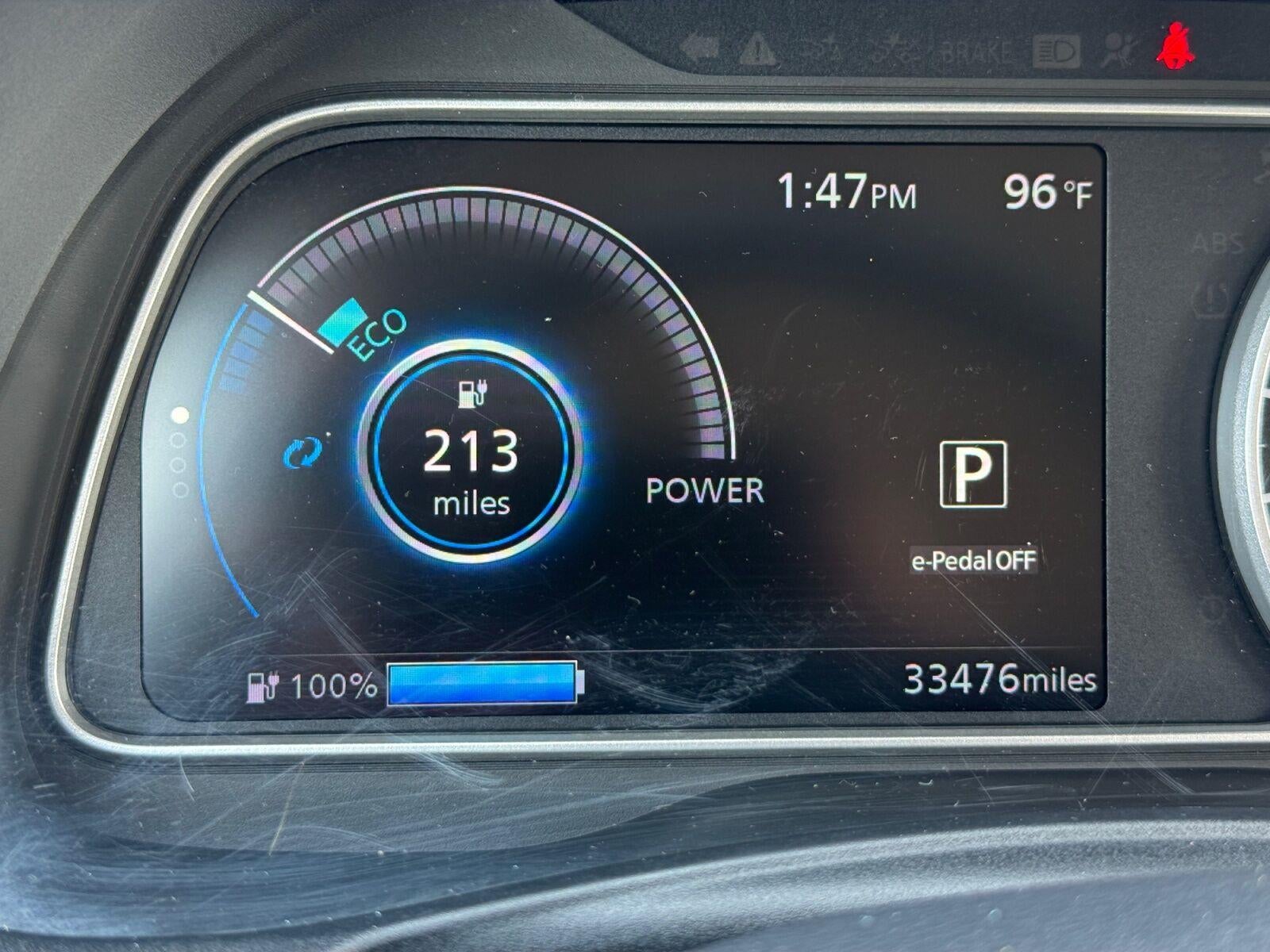 2022 Nissan Leaf SV PLUS