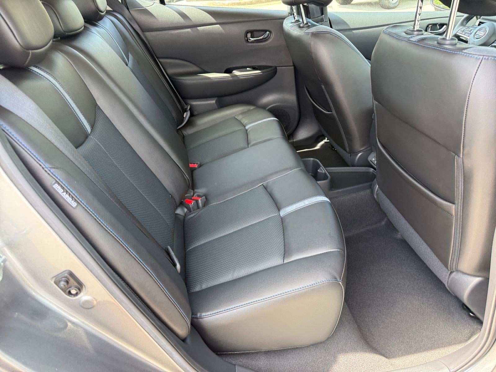 2022 Nissan LEAF SL PLUS