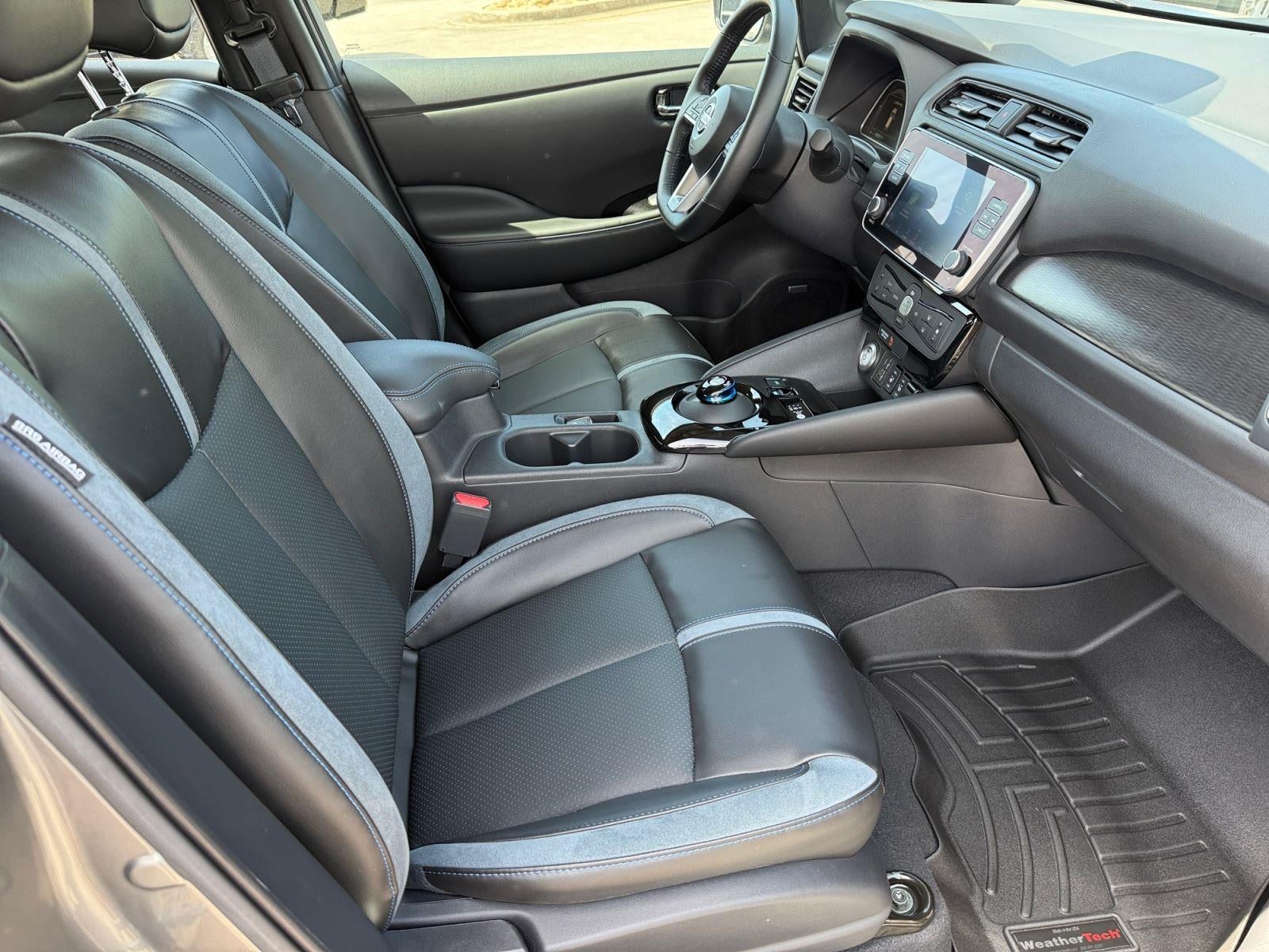 2022 Nissan LEAF SL PLUS