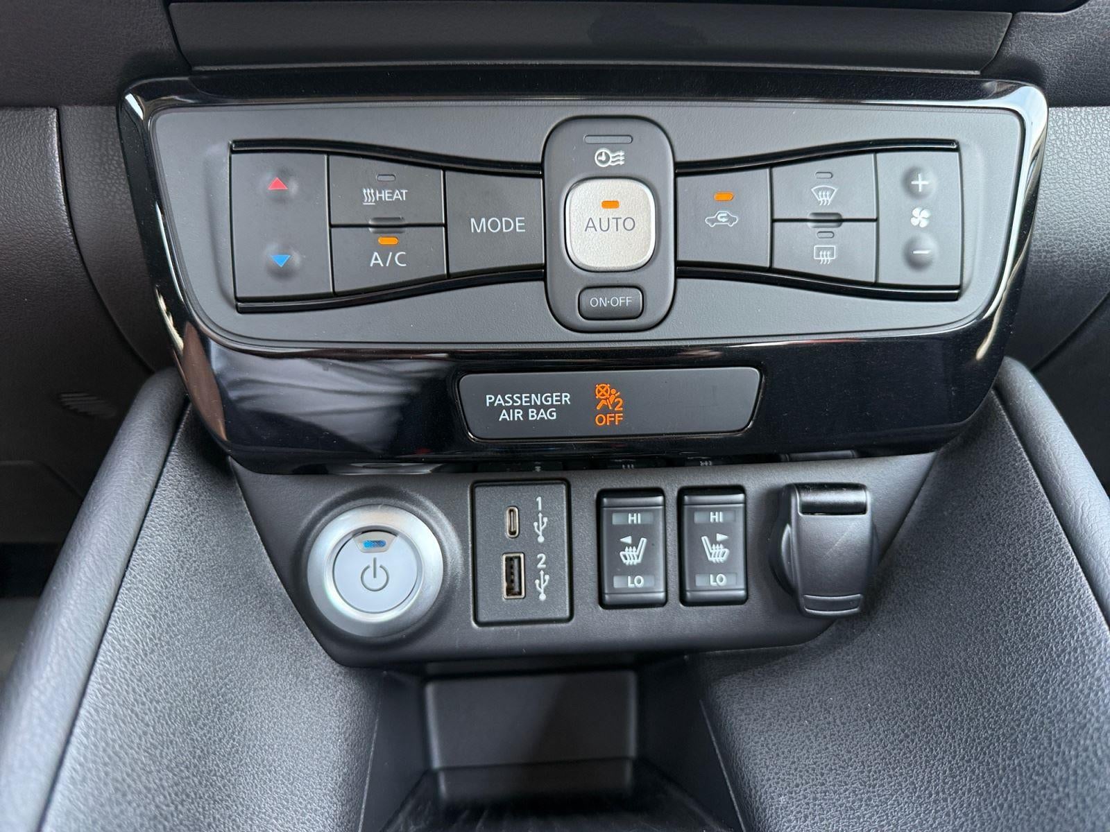 2022 Nissan LEAF SL PLUS