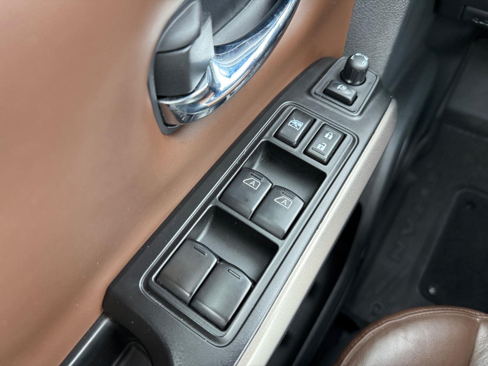 2023 Nissan Titan Platinum Reserve
