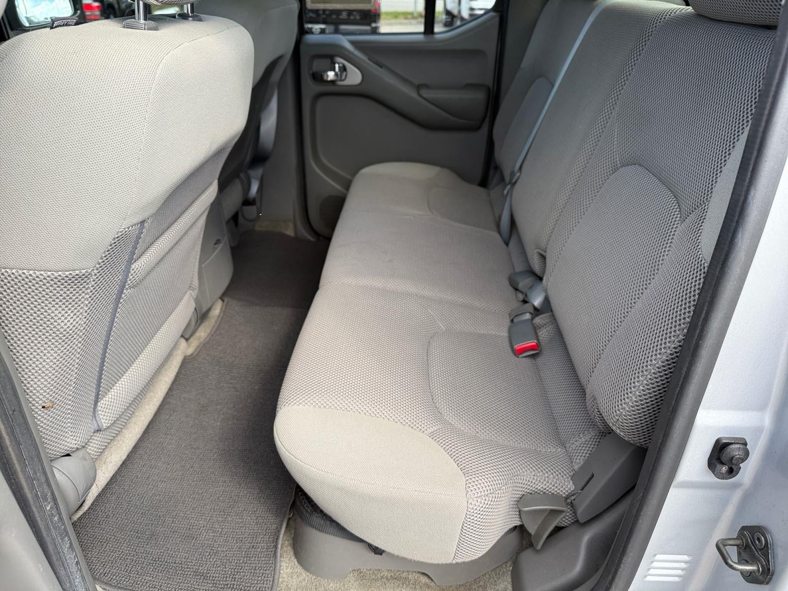 2011 Nissan Frontier SV