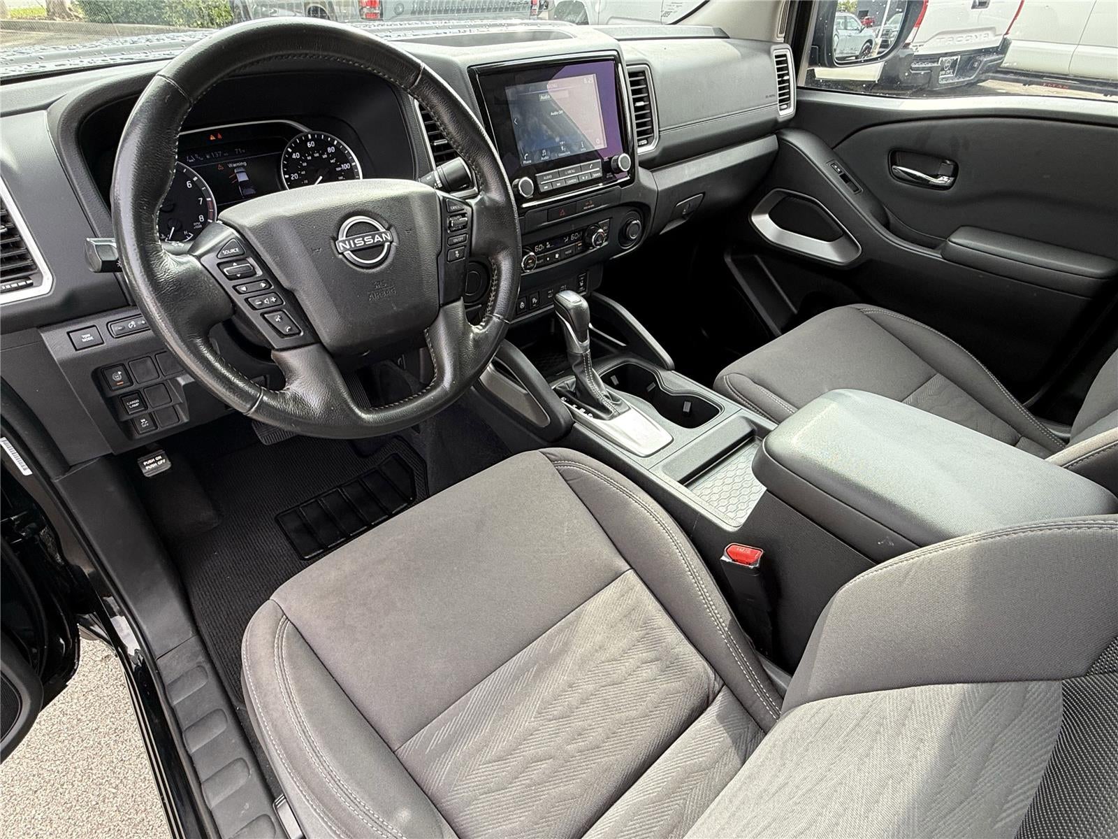 2022 Nissan Frontier SV