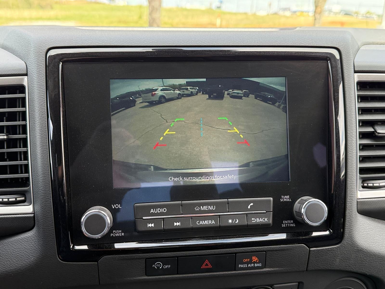 2024 Nissan Frontier SV