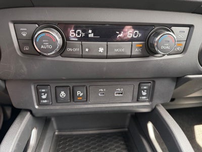 2024 Nissan Frontier SV