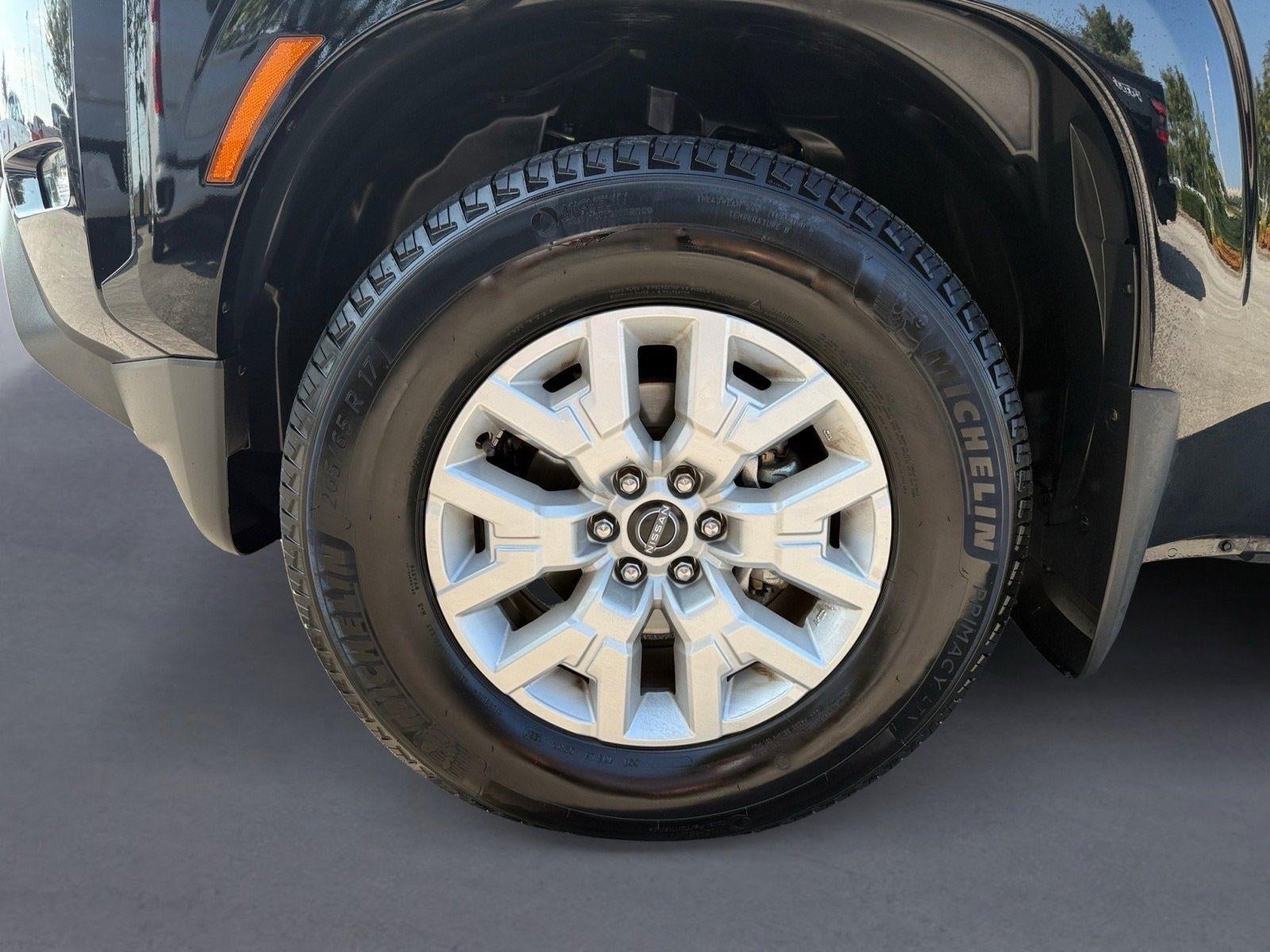 2024 Nissan Frontier SV