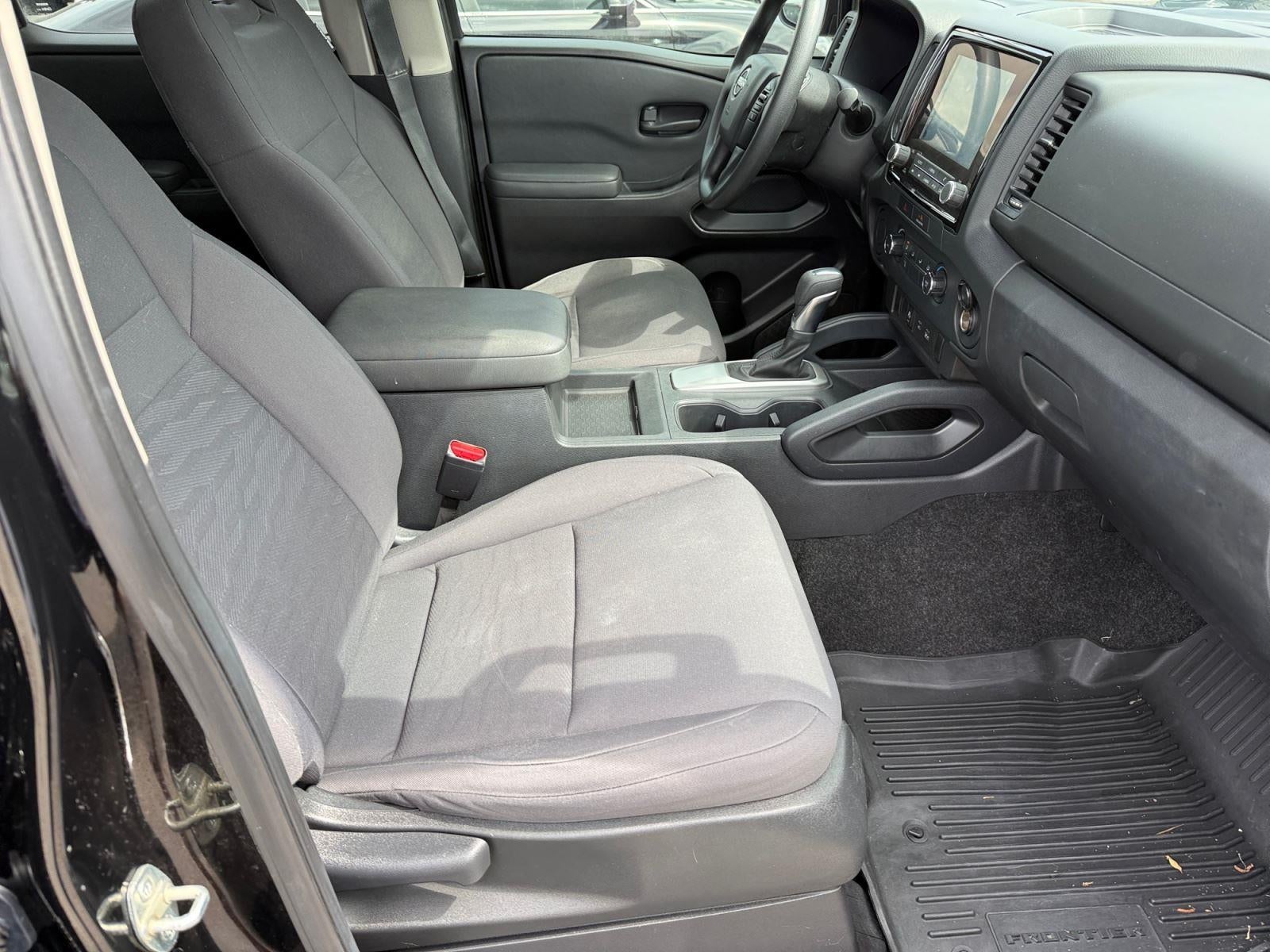 2022 Nissan Frontier S