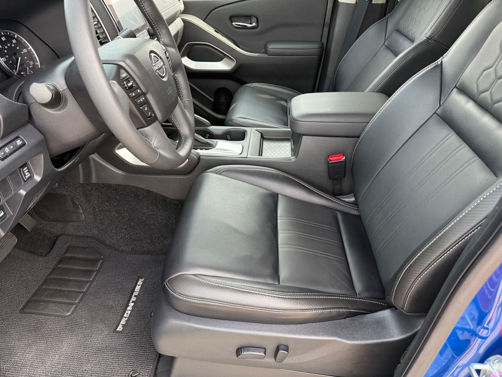 2024 Nissan Frontier SL