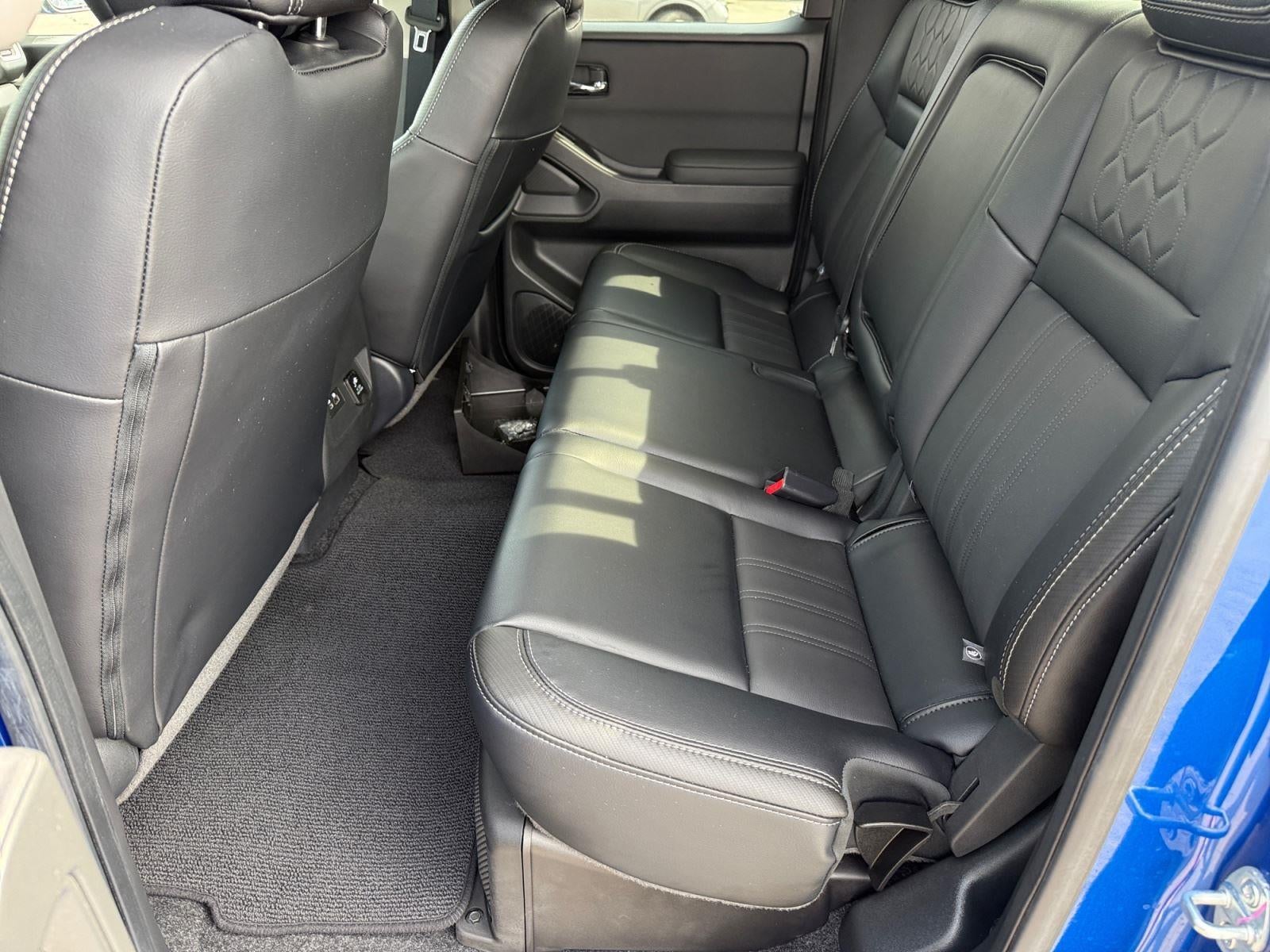 2024 Nissan Frontier SL