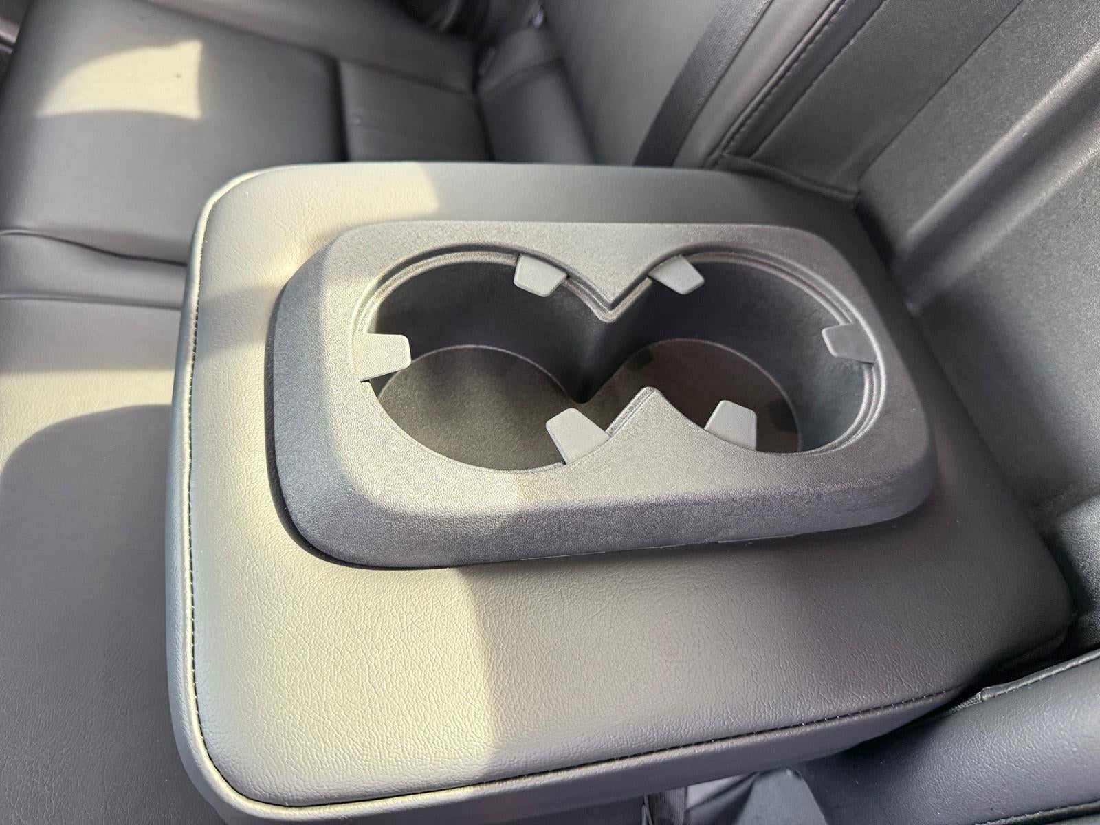 2024 Nissan Frontier SL