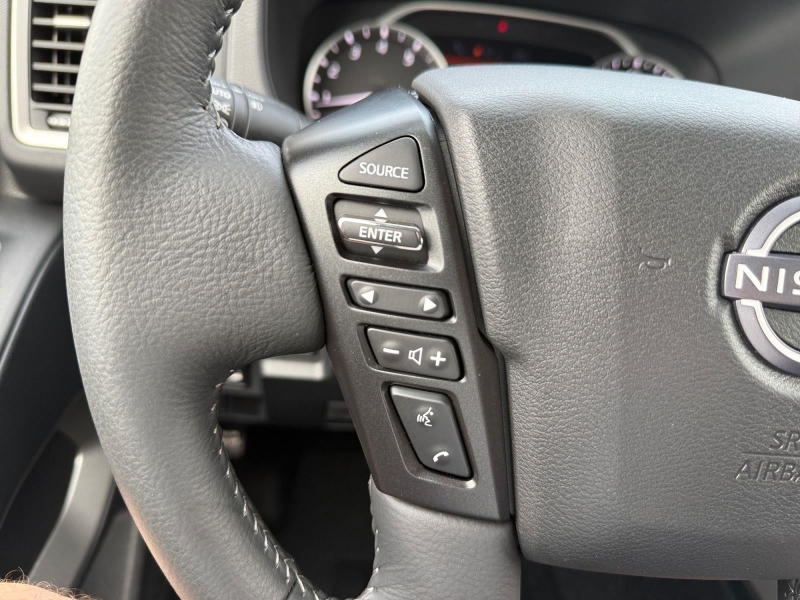 2024 Nissan Frontier SL