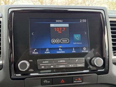 2024 Nissan Frontier SL