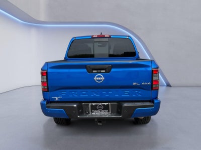 2024 Nissan Frontier SL