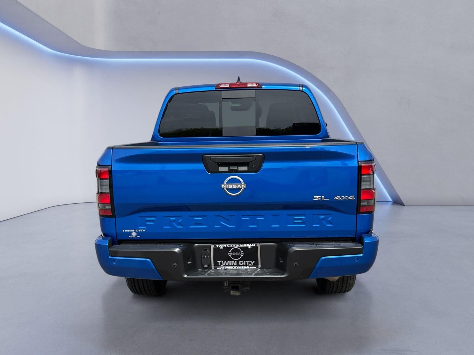 2024 Nissan Frontier SL