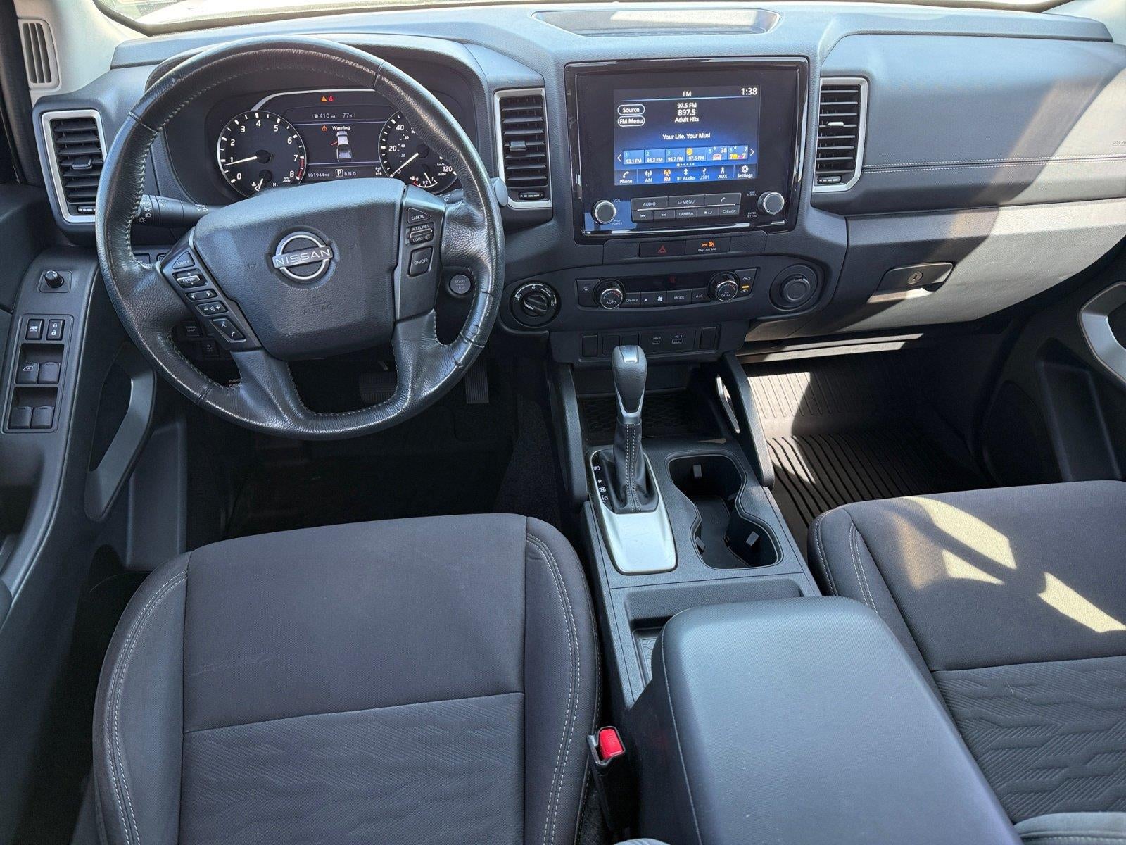2022 Nissan FRONTIER SV