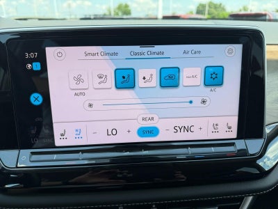 2024 Volkswagen Atlas 2.0T SE