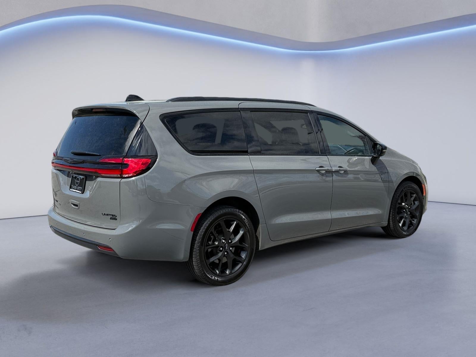 2023 Chrysler Pacifica Limited