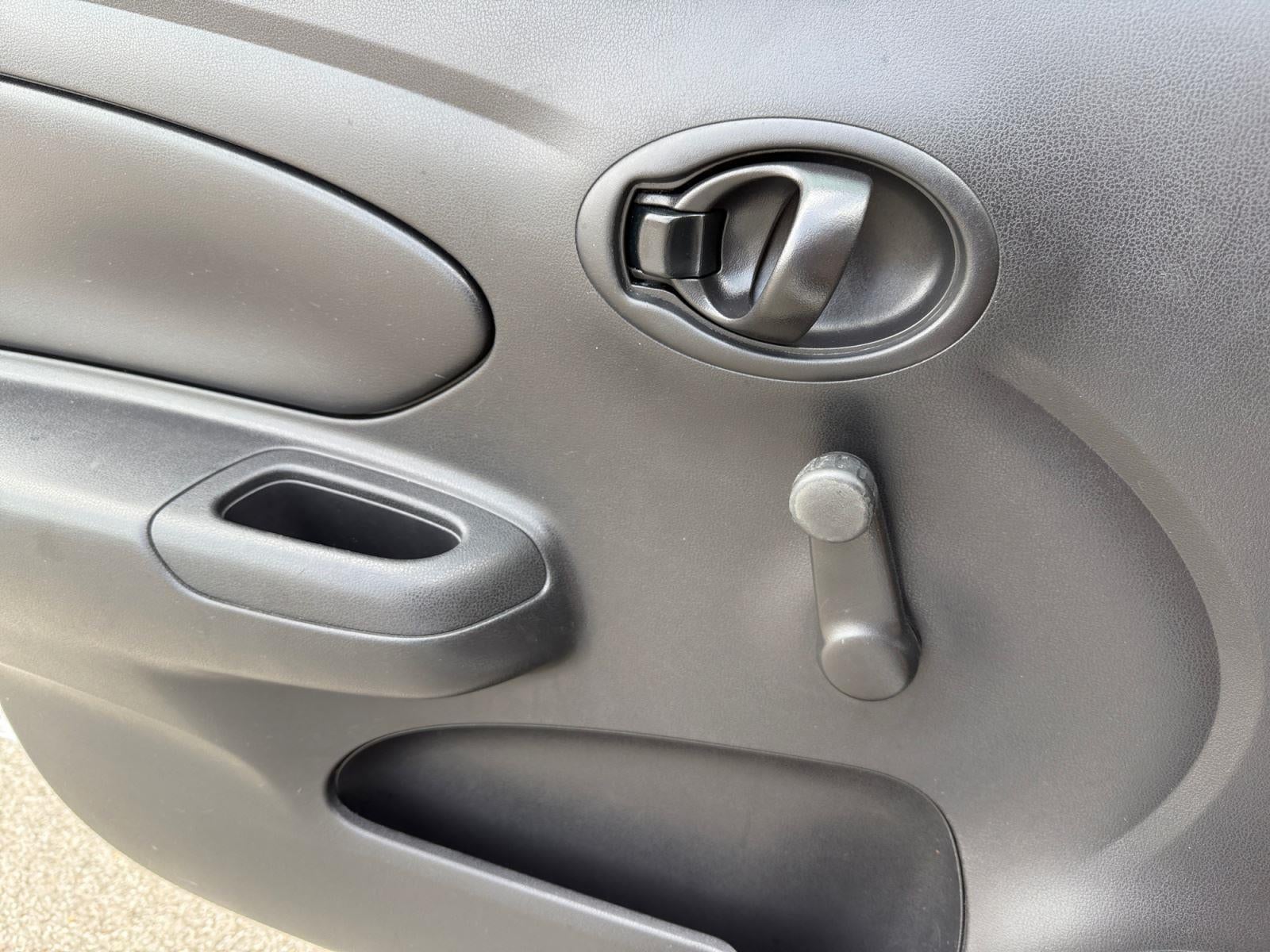 2019 Nissan Versa Sedan S Plus