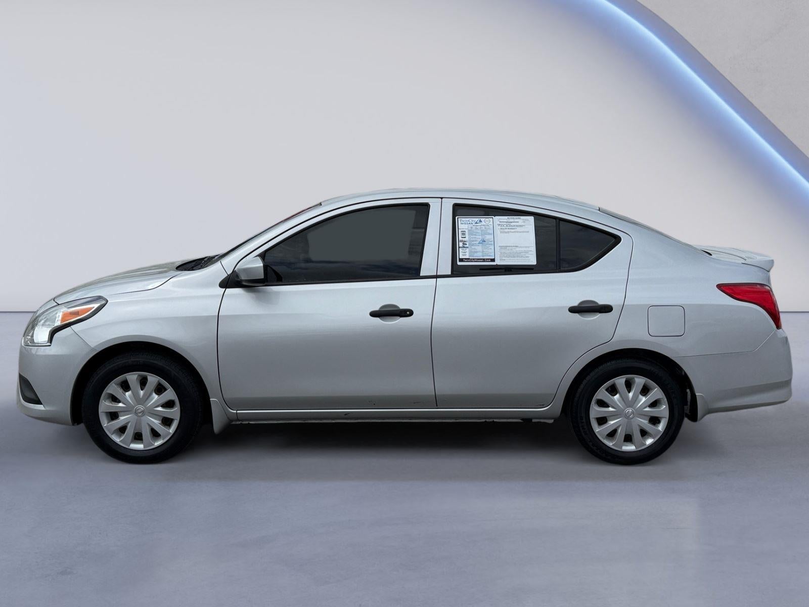 2019 Nissan Versa Sedan S Plus