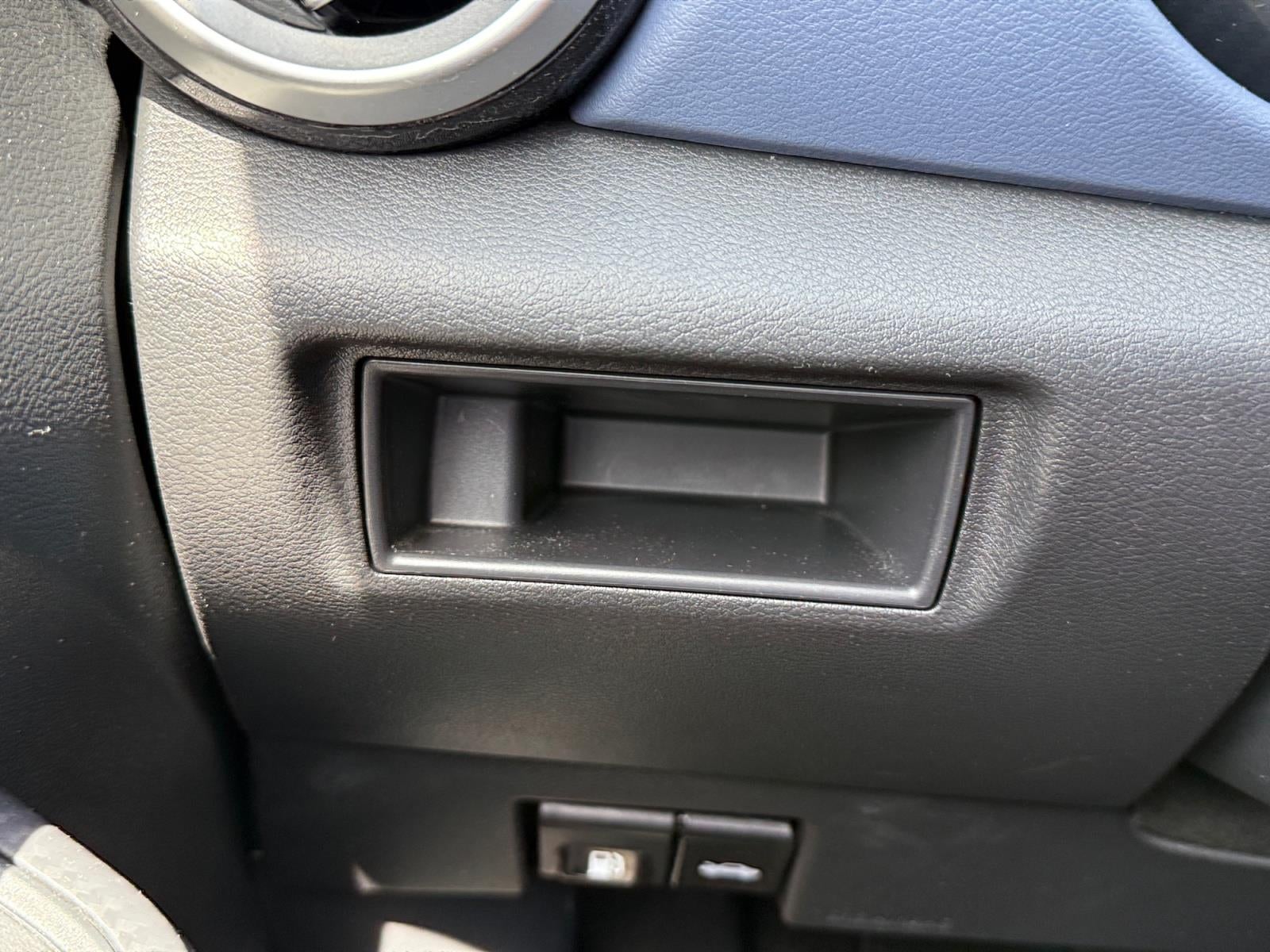2024 Nissan Versa SV